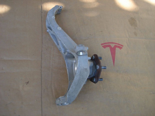 Tesla Model Y Bal els Tengelycsonk 1188311-00-E 2020-tl