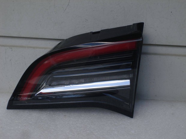 Tesla Model Y Model 3 Jobb hátsó Led Lámpa 1502089-00-C 2020-tól