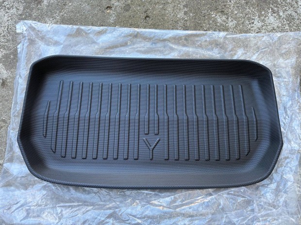 Tesla Model Y els� csomagtart� gumi t�lca frunk mat m�retpontos �j
