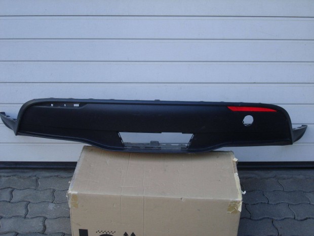 Tesla Model Y hátsó lökhárító alsó Spoiler 1494006-00-C 2022-től Hibát