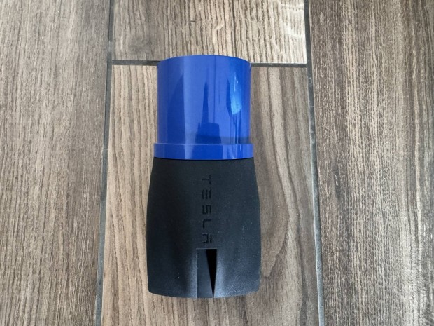 Tesla UMC1 UMC 1 32A kék Adapter
