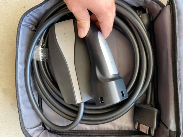 Tesla UMC 1 Új Hordozható Elektromos Autó Töltö