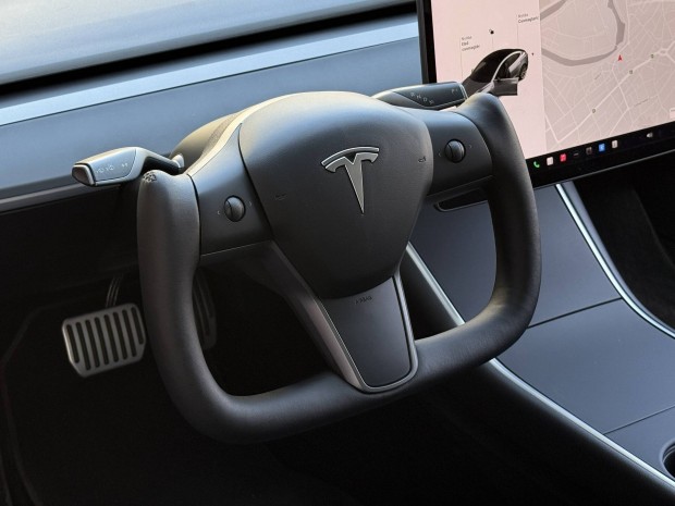Tesla Yoke kormány (Model 3 Model Y) új!