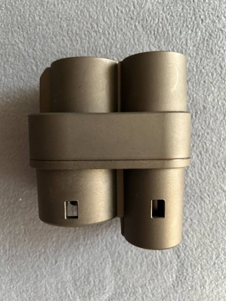 Tesla adapter CCS1 - CCS2