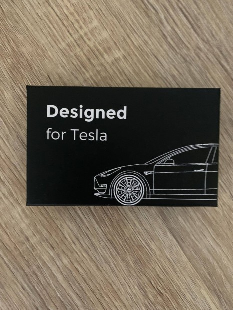Tesla kulcskrtyatart kulcs tart