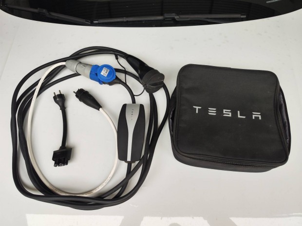 Tesla model 3 type2 16A tlt bmw i3 plug-in Phev