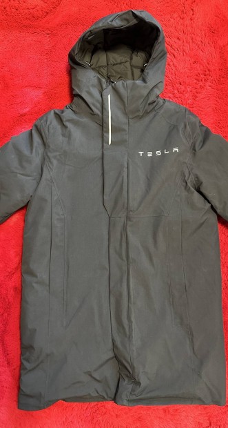 Tesla tli parka kabt M-es