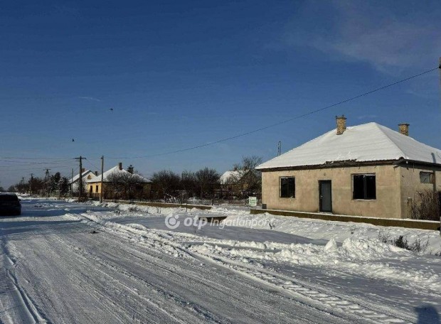 Tet�tleni elad� 353 nm-es telek #5151125