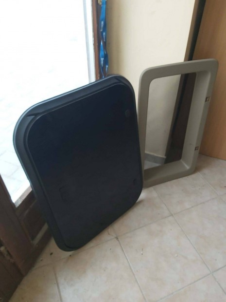 Tet�ablak (kamion, aut�)