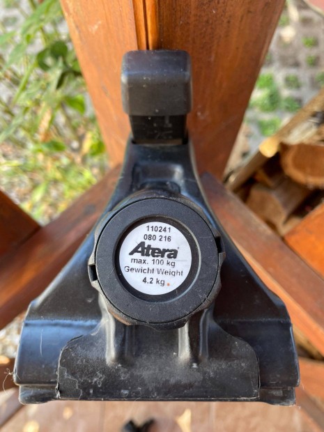 Tetcsomagtart Opel