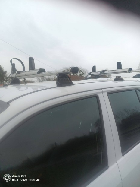 Tet�csomagtart� Pick-up terepj�r�ra