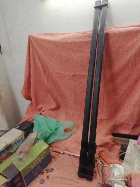 Tetcsomagtart, kereszttart elad