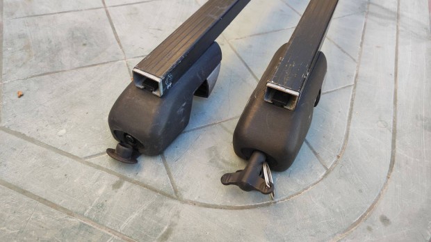 Tet�csomagtart� �ll�that� (76-106 cm) tet�korl�tos aut�ra