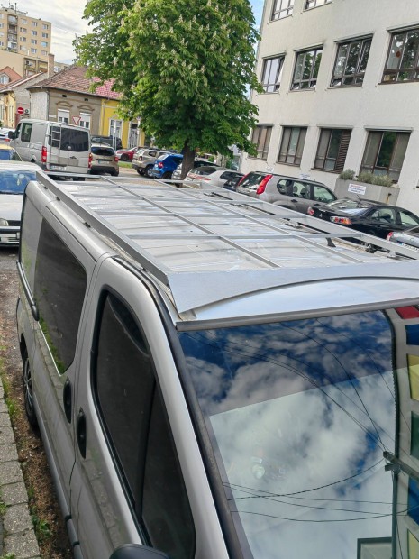 Tetcsomagtart opel vivaro
