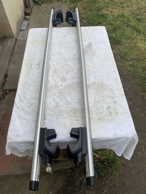 Tetcsomagtarto,thule tetkorltos autkra