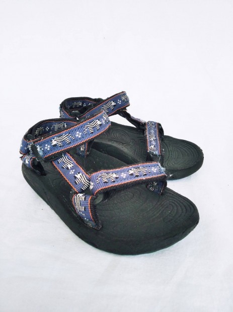 Teva mrkj zebrs 25-26 mret kisfi szandl