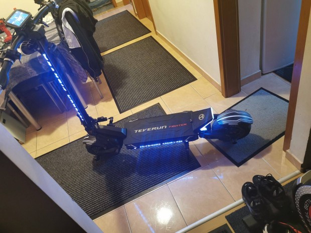 Teverun Fighter 11plusz 2025 verziós - Elektromos Roller Eladó