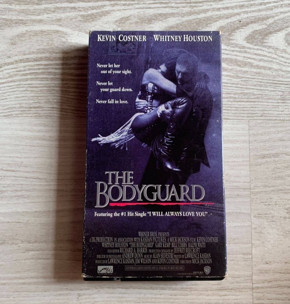 The Bodyguard VHS