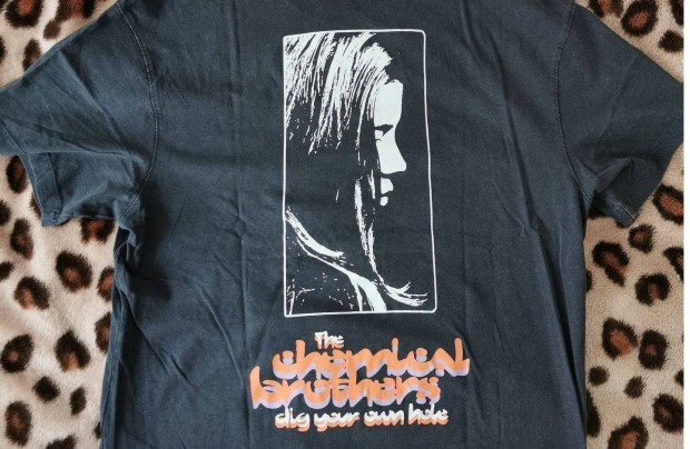 The Chemical Brothers p�l�, XS m�ret, �j, c�mk�s, Bershka