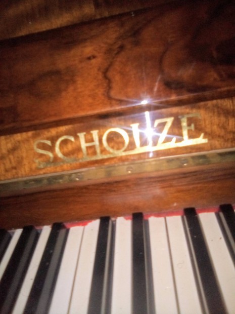 The First State Prize/Scholze 114/pncltks 88 billentys piann 