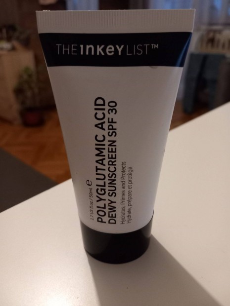 The Inkey List Polyglutamic Acid Dewy Sunscreen SPF30 Fnyvd