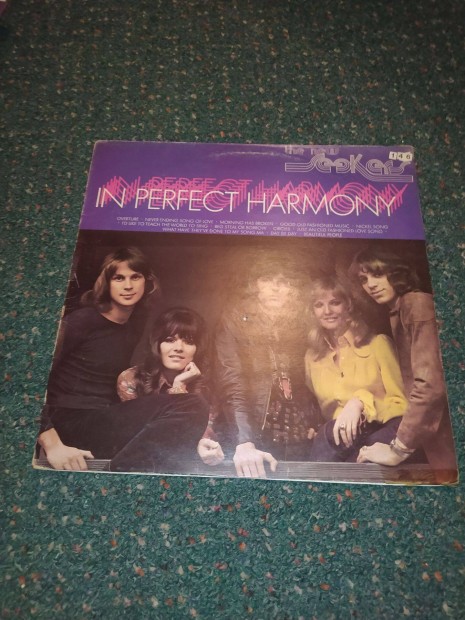 The New Seekers In Perfect Harmony (1973)