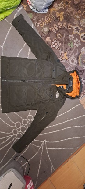 The North Face S-es dzseki kabt