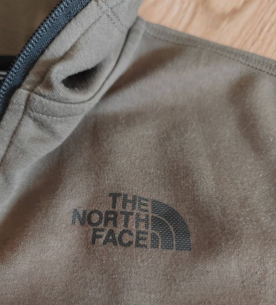 The North Face khaki melegt fels
