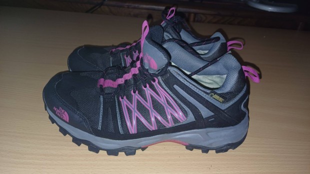 The North Face tracip 38,5-es mret