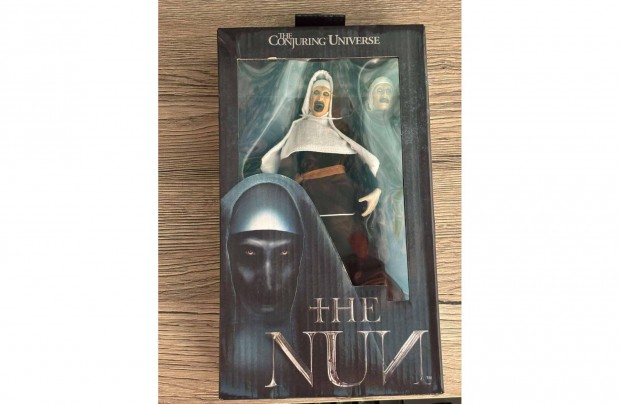 The Nun(Az Apáca) 2018 Valak szövetruhás figura 20 cm