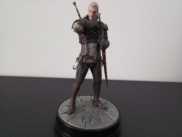 The Witcher: Wild Hunt (Geralt figura) 25cm