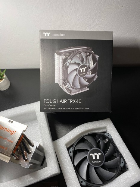 Thermaltake Toughair Trx40