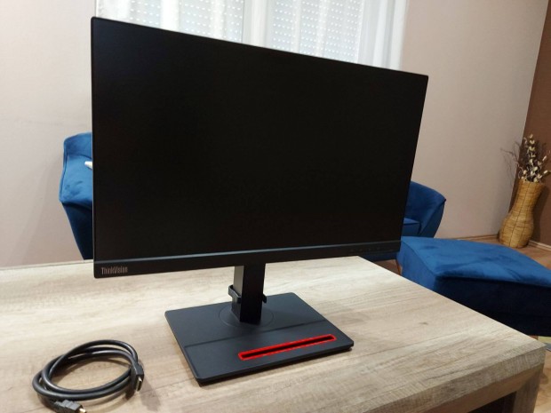 Thinkvision Lenovo LED monitor Hibtlan!