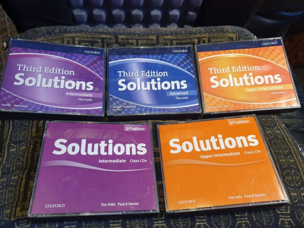 Third edition Solutions Intermediate,Upper-Intermediate,Advanced-18 CD