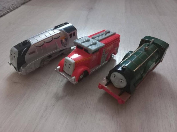 Thomas a gzmodzony motorizlt vonatok