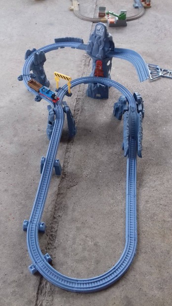 Thomas a gzmozdony nagy trackmaster motoros plya