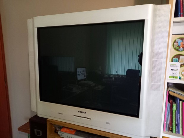 Thomson 32" (80 cm)16/9 XF 100Hz DVM televzi