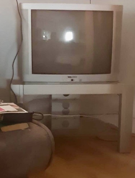 Thomson 72 cm-es TV, tv llvnyal elad