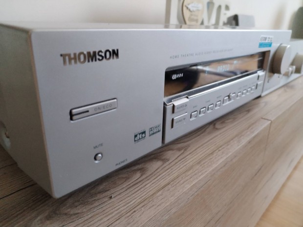 Thomson DPL 660 HT tkletes. 