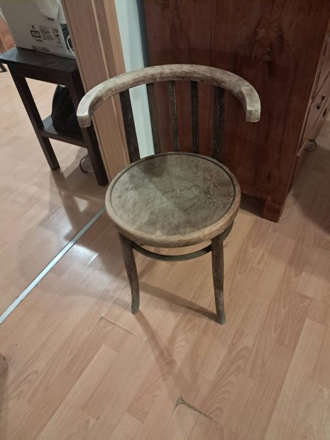 Thonet, tonett, thonett,tonett szk. J llapot elad.