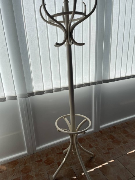 Thonet fogas