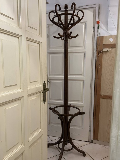 Thonet fogas