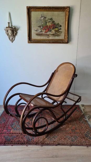 Thonet hintaszk