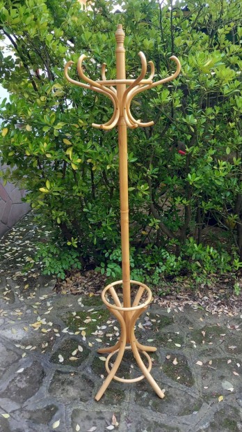 Thonet jelleg fa ll fogas