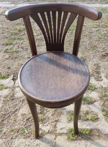 Thonet szk, Rgi btor 