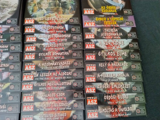 Thriller DVD sorozat (42db)
