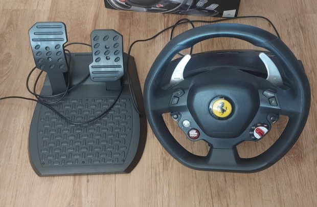 Thrustmaster Ferrari 458 Italia Racing Wheel Xbox 360