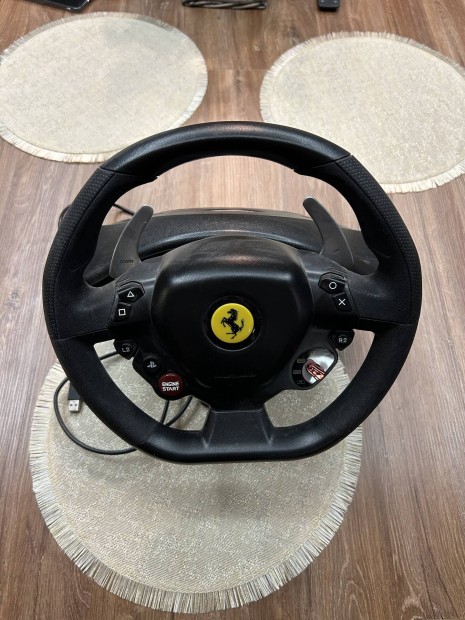 Thrustmaster T80 Ferrari 488 GTB kormny