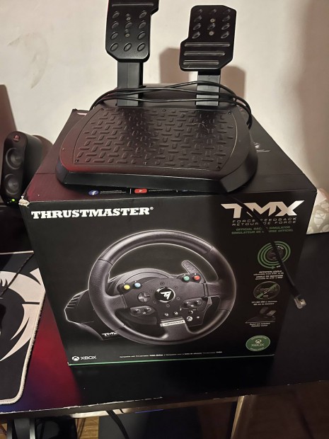 Thrustmaster TMX Force Feedback kormny