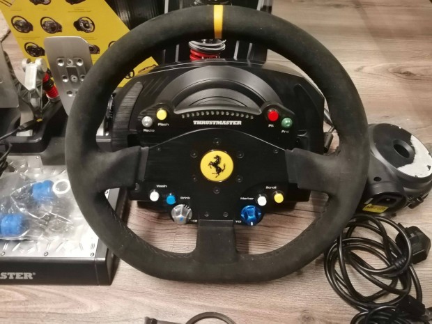 Thrustmaster TS-PC Racer Ferrari 488 Challenge Edition